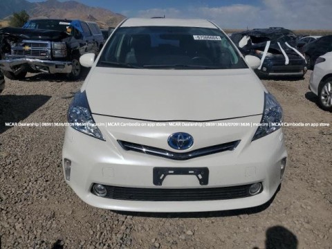 Toyota Prius V