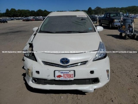 Toyota Prius V